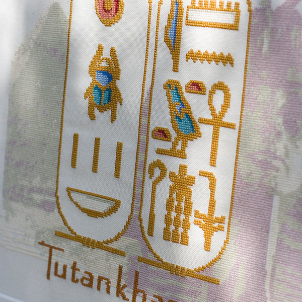 /Desktopmodules/Echoppe/Api/Helpers/getmedia?guid=2d825b40-e147-4f09-a0dc-3d8e85817a6a